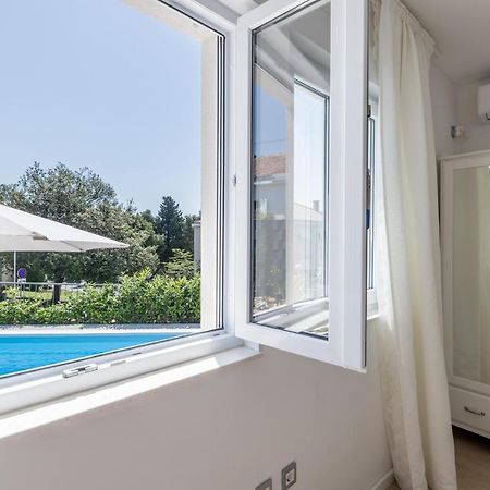 Villa Katess With Heated Pool Σπλιτ Εξωτερικό φωτογραφία