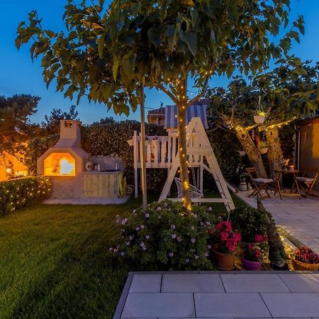 Villa Katess With Heated Pool Σπλιτ Εξωτερικό φωτογραφία