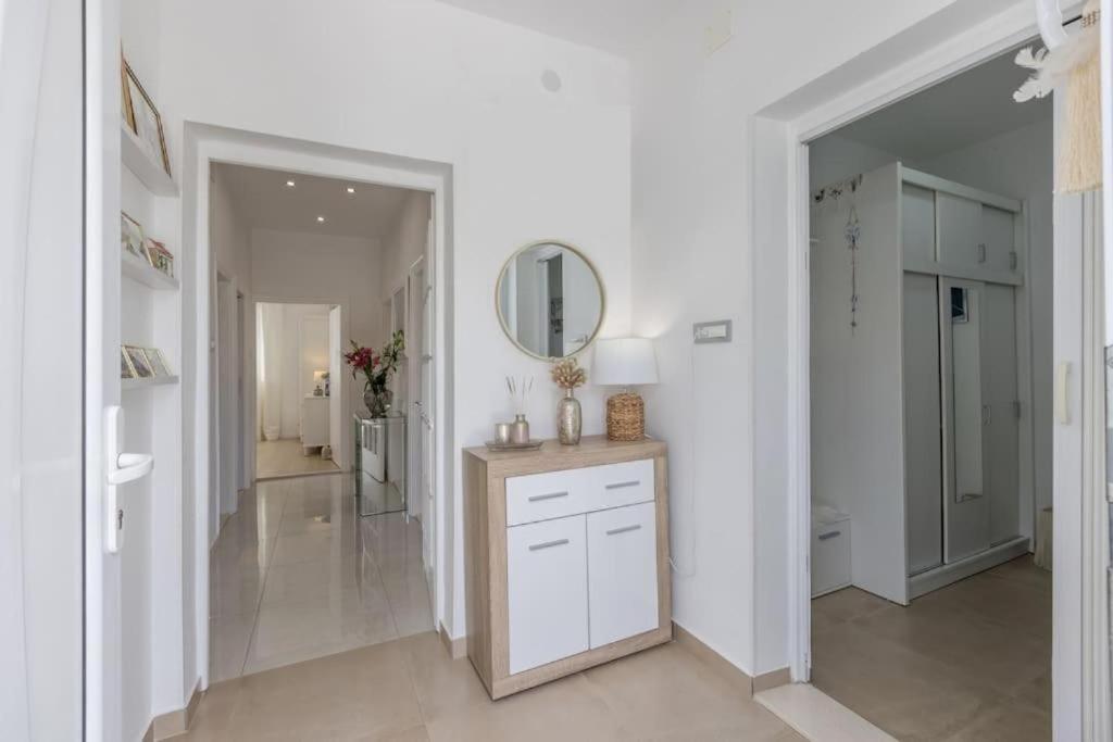 Villa Katess With Heated Pool Σπλιτ Εξωτερικό φωτογραφία